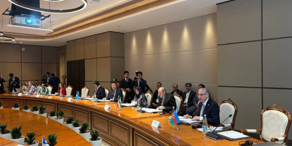 Muxtar Babayev: Bakıda Təmiz Enerji Mərkəzinin yaradılması istiqamətində səylər davam edir
