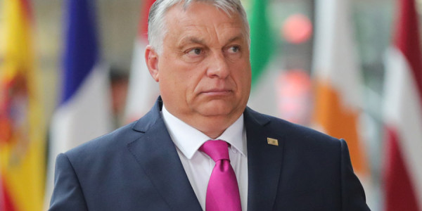 Orban: Rusiyadan enerji asılılığından tam imtina mümkün deyil