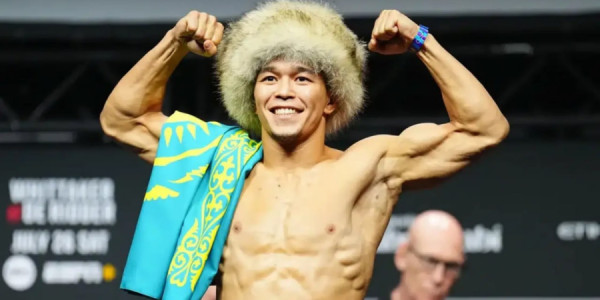 Asu Almabayev Bakıda keçiriləcək UFC döyüşünə hazırlaşır