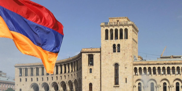 Ermənistandakı seçkilərdə niyə tez-tez Azərbaycanın adı çəkilir?