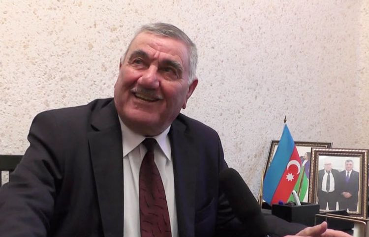 Şair Əşrəf Veysəlli vəfat edib