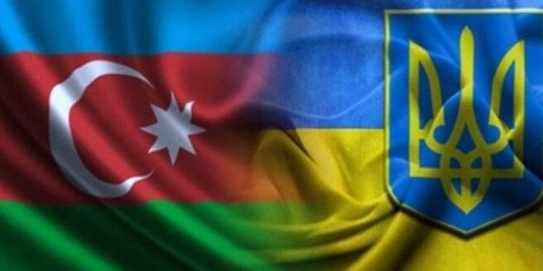 Azərbaycan-Ukrayna finalından öncə Tottinin iştirakı ilə yoldaşlıq matçı keçirilib