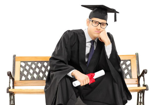 Diplomlar artıq işə yaramır?