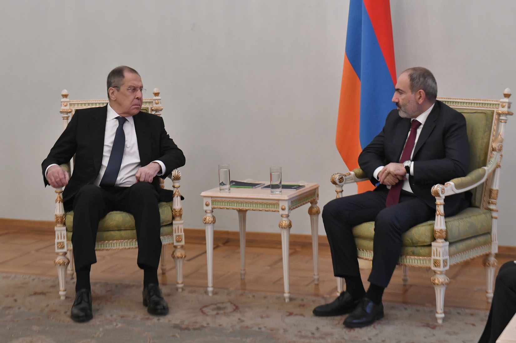 Lavrov Paşinyanı referendum keçirməyə çağırdı: Sözlərinizə görə məsuliyyət daşıyın