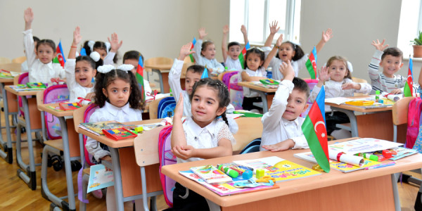 Bu gün I sinif üzrə prioritet məktəblərdə boş qalan yerlərə qəbul başlayır