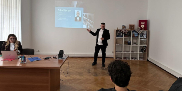 Krakovda soydaşlarımız üçün seminar keçirilib