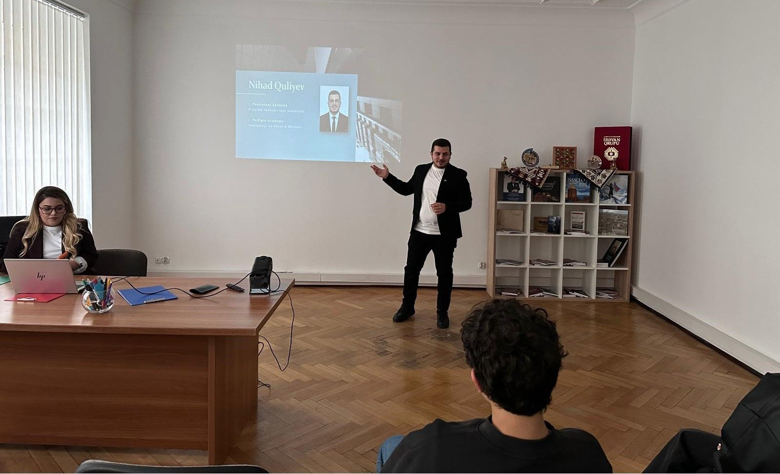 Krakovda soydaşlarımız üçün seminar keçirilib