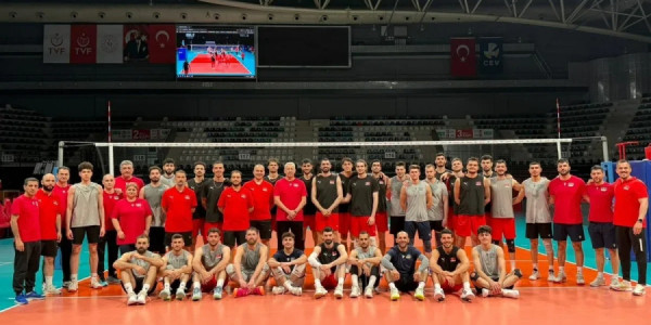 Azərbaycanın kişi voleybolçulardan ibarət millisi Avropa Liqasında mübarizəyə başlayır