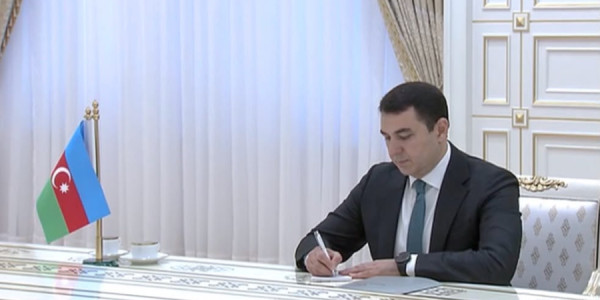 Türkmənistan Prezidenti Azərbaycanın mədəniyyət nazirini qəbul edib