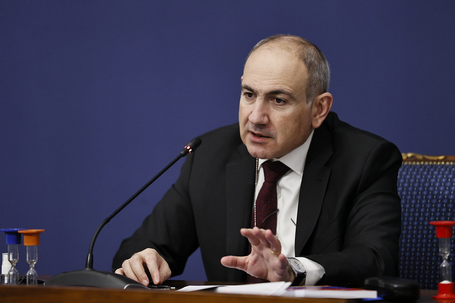 Paşinyan Aİİ və Aİ arasında seçim məsələsinə aydınlıq gətirdi