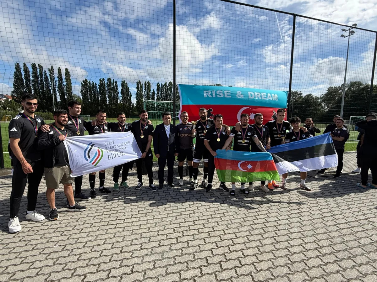 Brüsseldə ənənəvi beynəlxalq "Suqovuşan" minifutbol turniri keçirilib