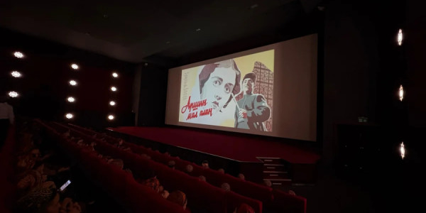 Türkmənistanda "Arşın mal alan" tammetrajlı bədii filminin nümayişi olub