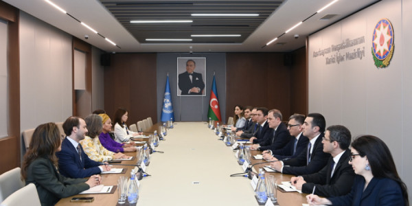 Türkiyə, Azərbaycan və Gürcüstan XİN başçıları İstanbul Bəyannaməsi imzalayıblar