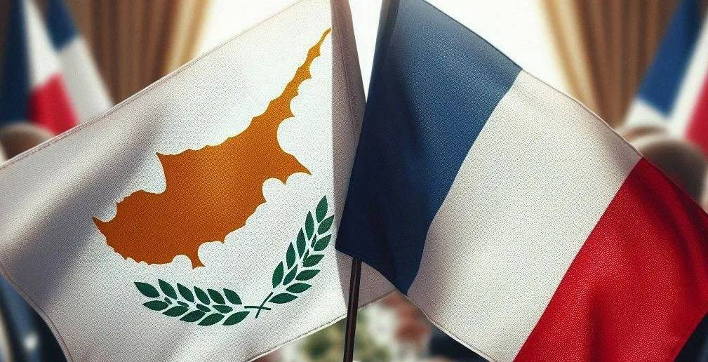 Fransa və Kipr adada qoşun yerləşdirilməsi haqqında saziş imzalayıb