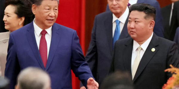 Çin liderindən gözlənilməz addım: Şimali Koreyaya səfər etdi