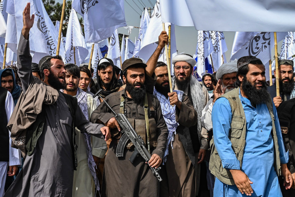 Taliban mobil telefonları qadağan etdi