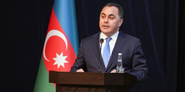 Naxçıvanın Baş naziri yol fondunun vəsaitləri ilə bağlı qərar imzalayıb