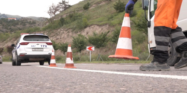 Laçın şəhərində yeni yol nişanları quraşdırılıb və xətlər yenidən çəkilib