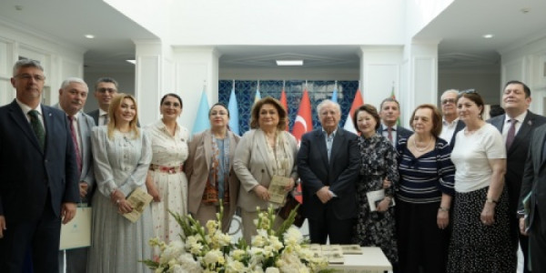 Türk Mədəniyyəti və İrsi Fondunda “Macar-Azərbaycan ortaq etnik kökləri” kitabının təqdimatı keçirilib