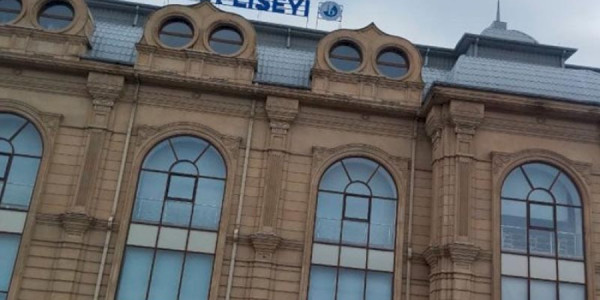 “İdrak” liseyində müəllimin güllələnməsi ilə bağlı silahın sahibi də cinayət məsuliyyətinə cəlb olunub