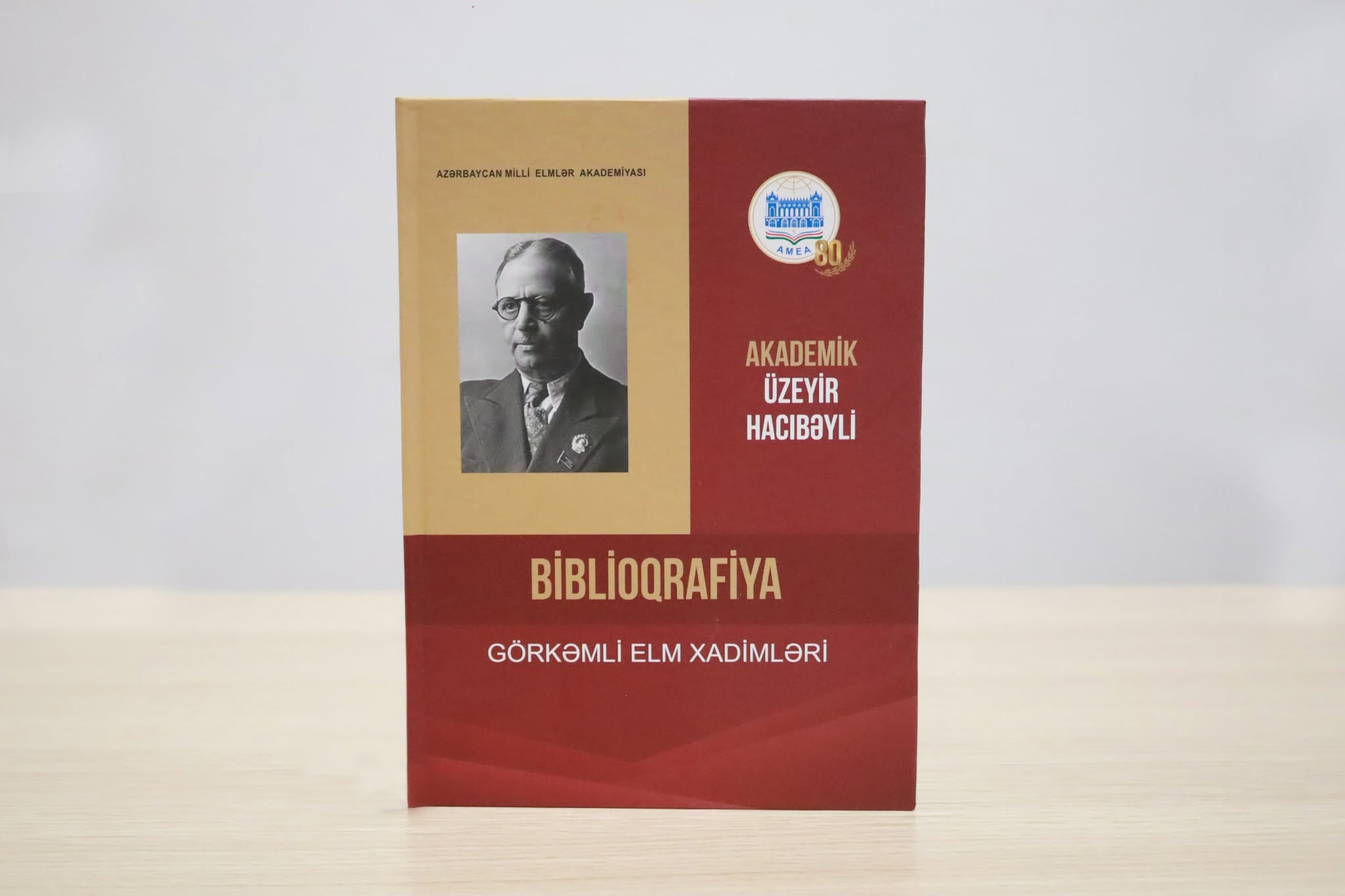 Dahi Azərbaycan bəstəkarı Üzeyir Hacıbəyliyə həsr olunmuş biblioqrafik göstərici nəşr edilib