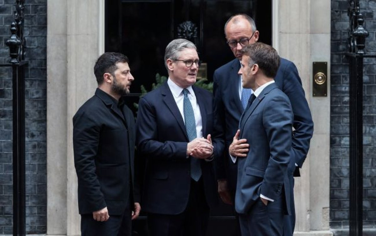 Rusiya XİN rəsmisi Britaniya, Fransa və Almaniya səfirləri ilə görüşüb
