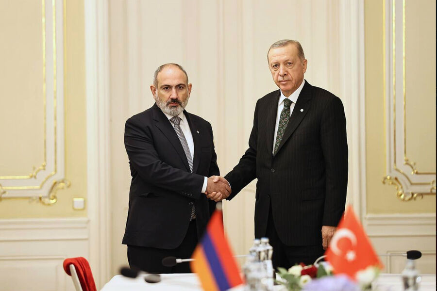 Ərdoğan Paşinyanı təbrik edib