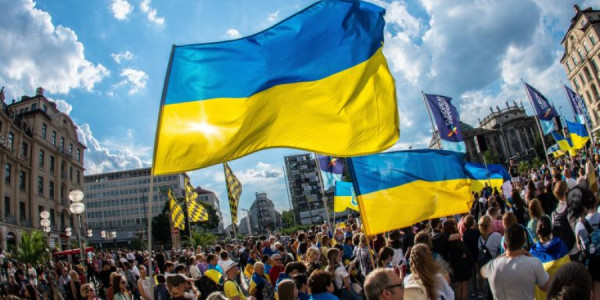 Ukrayna Kramatorskdakı zavodları təxliyə etməyə başlayıb
