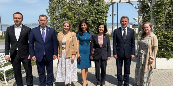 Azərbaycan və ABŞ arasında yeni əməkdaşlıq perspektivləri müzakirə olundu