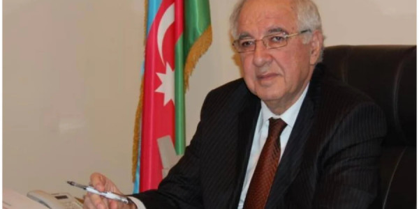 Azərbaycanın dövlət xadimi Hidayət Orucov vəfat edib