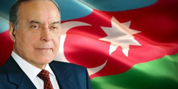 Ulu Öndərin ən böyük arzusu Azərbaycanı bütöv görmək idi -