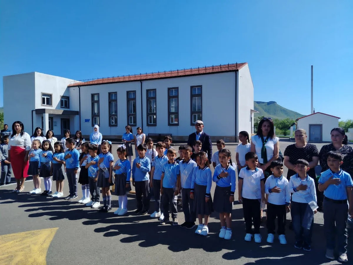 Xankəndi, Xocalı və Ağdərə məktəblərində "Son zəng" çalınıb