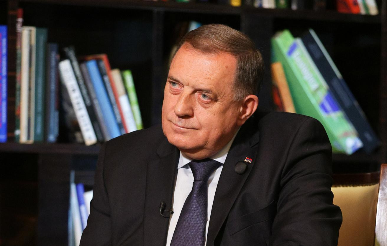 Serb siyasətçi: Qərbin Rusiya ilə bağlı niyyətlərinə etibar etmək çətindir