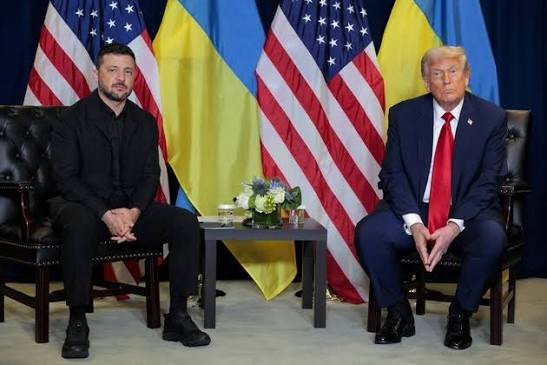 G7 sammitində mühüm görüş: Tramp və Zelenski bir araya gəldi