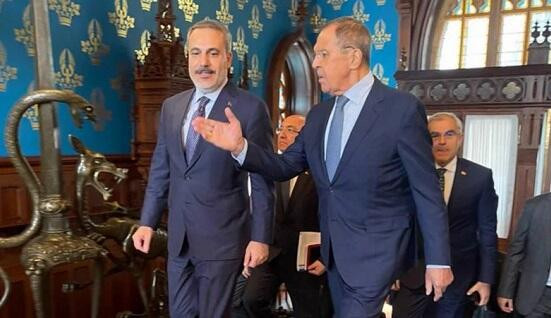 Fidan və Lavrov Azərbaycan-Ermənistan münasibətlərini müzakirə ediblər