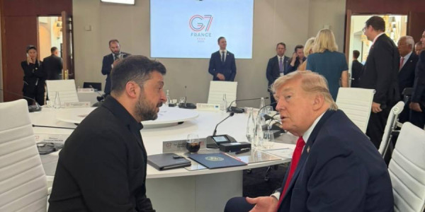 Zelenski Trampla görüşdə