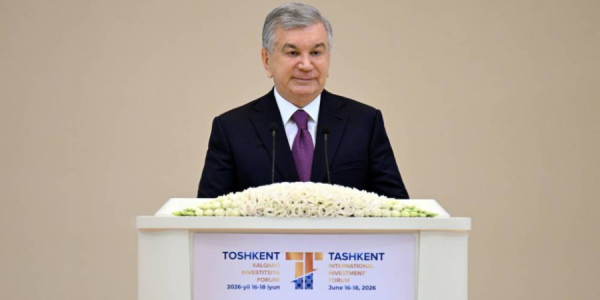 Şavkat Mirziyoyev: Biz Xəzər dənizindən keçən Orta Dəhliz nəqliyyat marşrutunu inkişaf etdiririk
