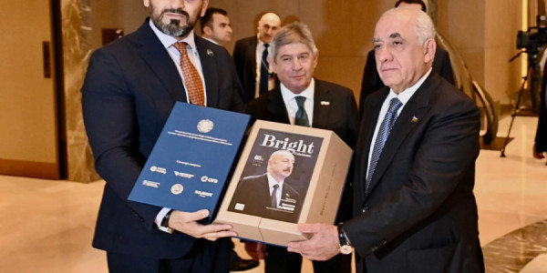Baş nazir Əli Əsədova Bright Uzbekistan layihəsi təqdim olunub