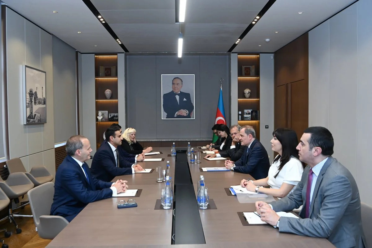 Ceyhun Bayramov Abraham Hamade ilə TRIPP layihəsinin reallaşdırılmasının əhəmiyyətini müzakirə edib