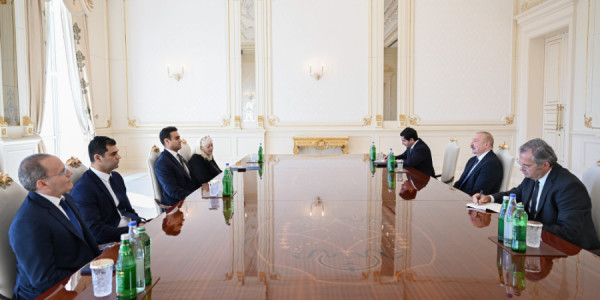 Prezident İlham Əliyev ABŞ Konqresinin Nümayəndələr Palatasının üzvünü qəbul edib