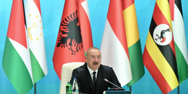 Dövlət başçısı: İşğaldan əziyyət çəkmiş Azərbaycan Ermənistana sülhü təklif edən tərəf olub