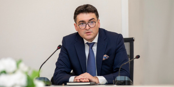 Bakı ilə London Tərəfdaşlıq və Əməkdaşlıq Sazişi hazırlayır