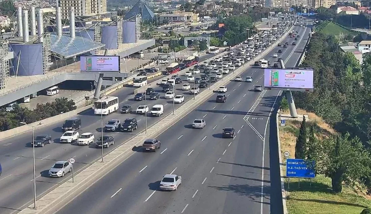 Bu yollarda tıxac var -