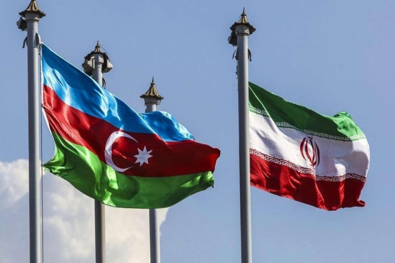 Azərbaycan İrana ciddi təpki verməlidir