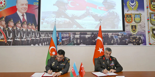 Azərbaycan və Türkiyə müharibə zamanı qidalanma və su təchizatı mövzusunda müzakirə aparılıb