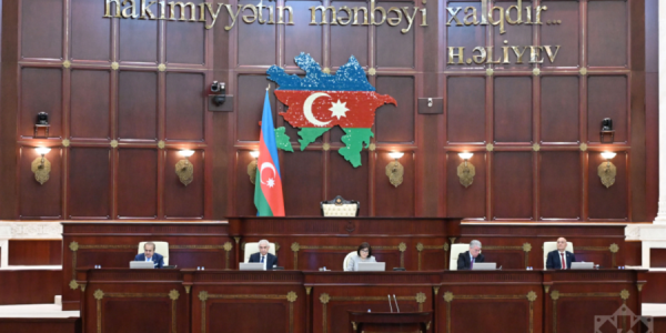 Milli Məclisdə 14 məsələ müzakirə olunub