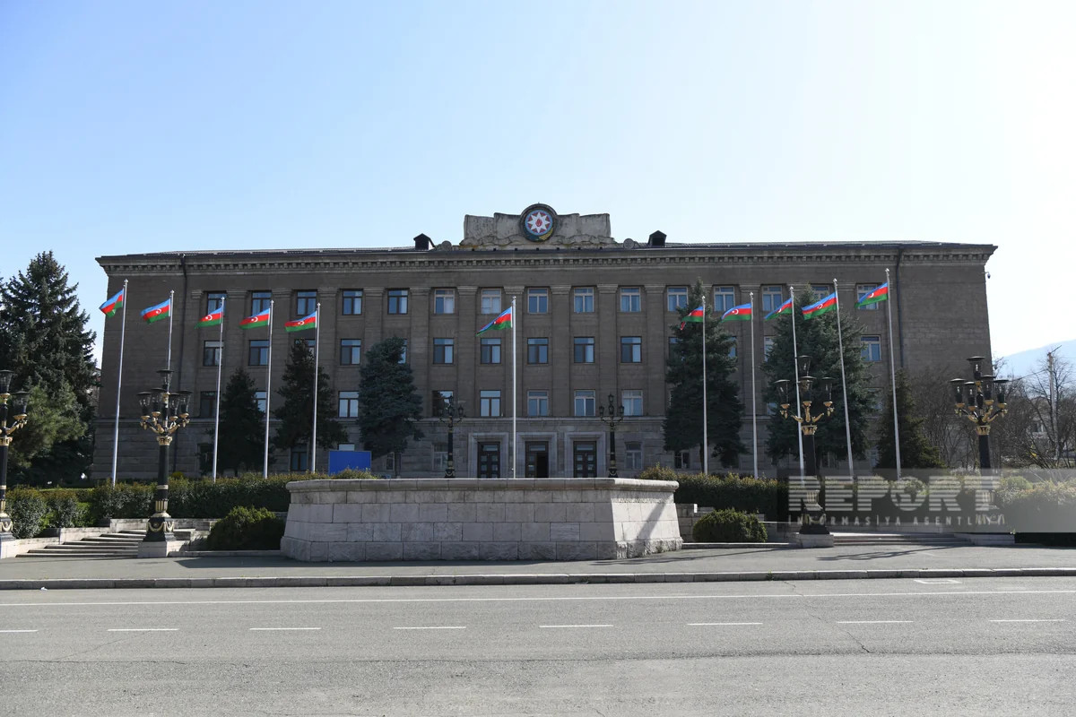 Xankəndi şəhərinə daha 18 ailə yola salınıb