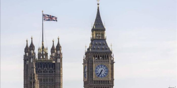 Britaniyada Çin kəşfiyyat şəbəkəsinə görə iki nəfər məhkum edildi
