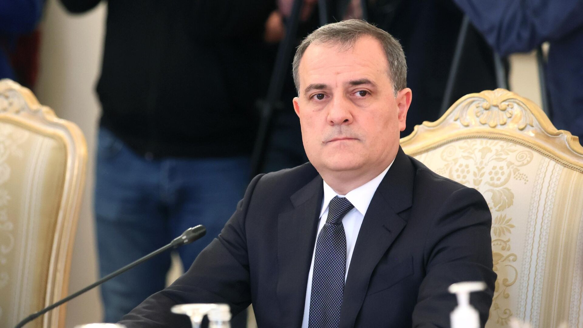 Ceyhun Bayramov özbəkistanlı həmkarı ilə görüşüb