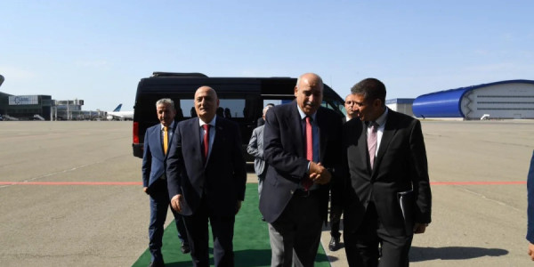 İordaniya parlamentinin sədri Azərbaycana səfərə gəlib
